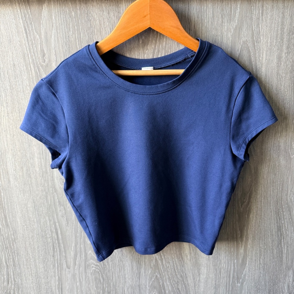 Alo Yoga Alosoft Crop Finesse Short Sleeve Top Navy Blue Womens XS Cropped Tee